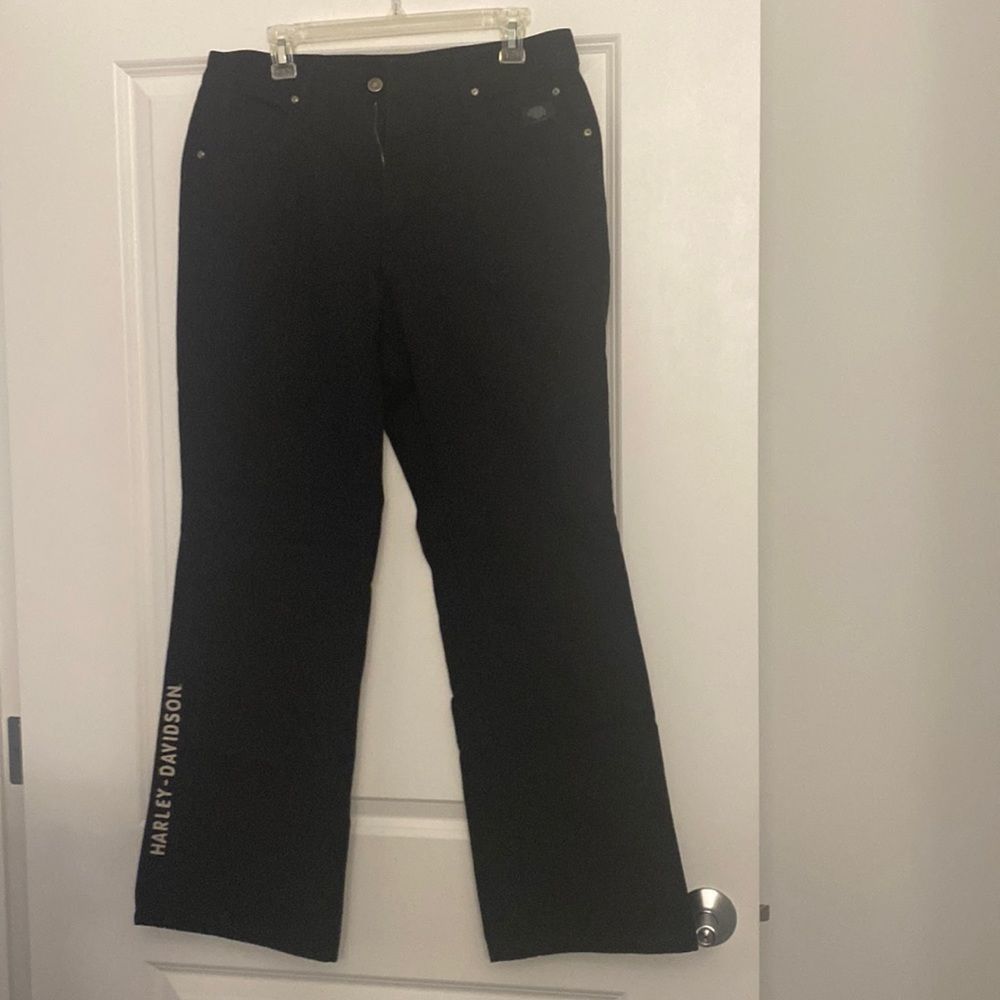 NWOT Harley Davidson Black Jeans Logo Leg Design - Size 16
